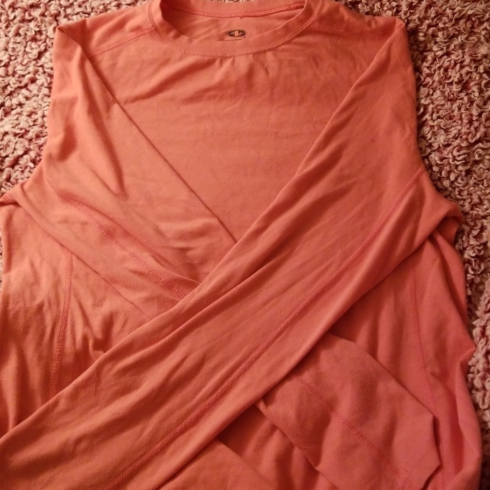 Athletic shirt